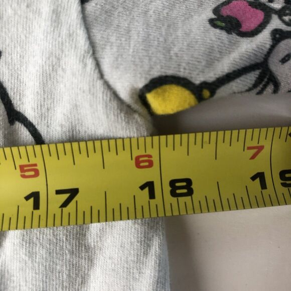 Hello Kitty Women’s Cut Off Hem T-Shirt Gray Graphic All Over Print Medium - Picture 6 of 12